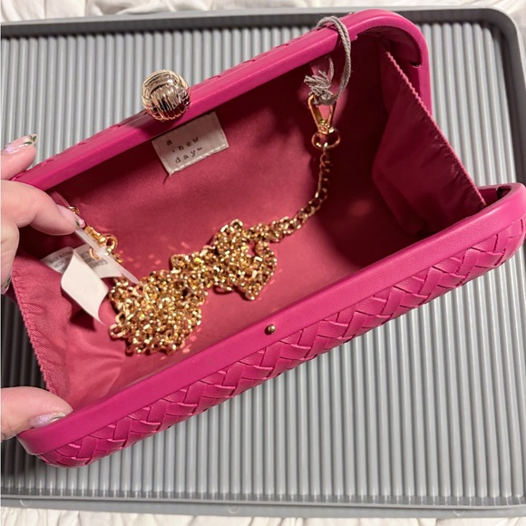 A New Day Woven Minaudière Clutch Crossbody Bag-Pink - Picture 4 of 8